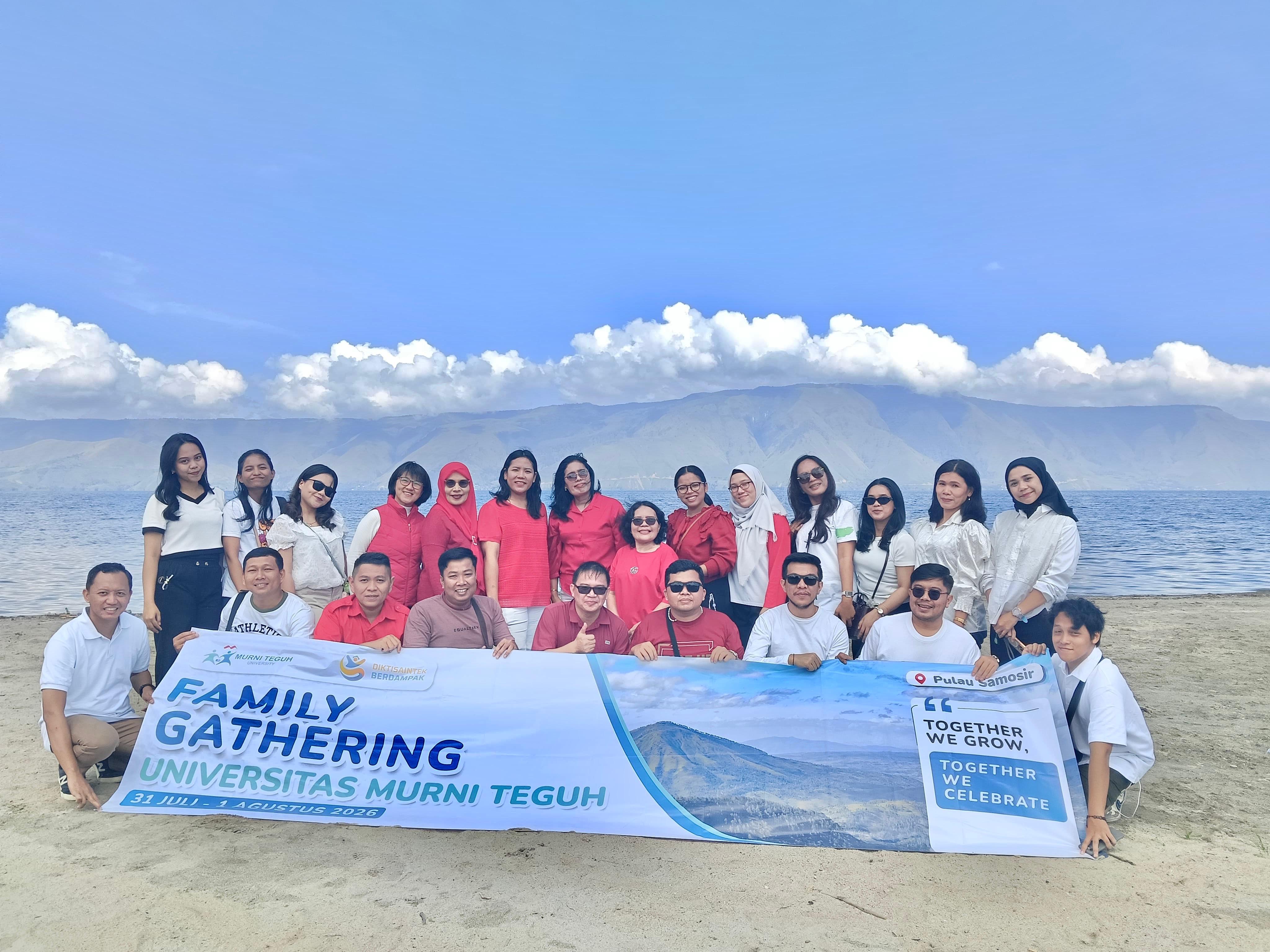 FAMILY GATHERING UMT